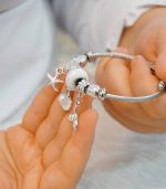 دستبند طرح دریایی و دم دلفین-نقره‌ای رنگ ثابت - تصویر 3